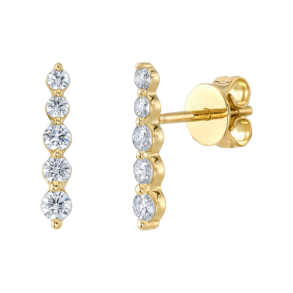 Essential V Stud Earrings - Luxury Jewelry Rental
